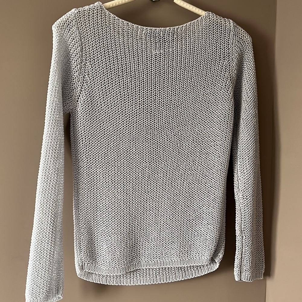 Express light grey crewneck knit sweater